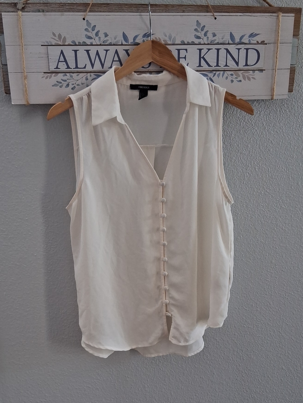 Forever 21 button-front bouse